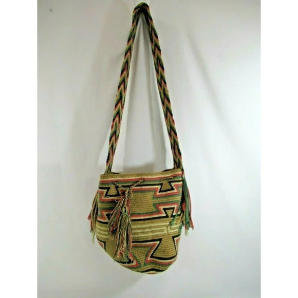 Wayúu Mochila Bag Woven Handbag Bucket with Shoulder Straps Colombian Pink Beige - Picture 2 of 9